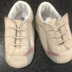 Burberry Soft Bottom Sneakers
